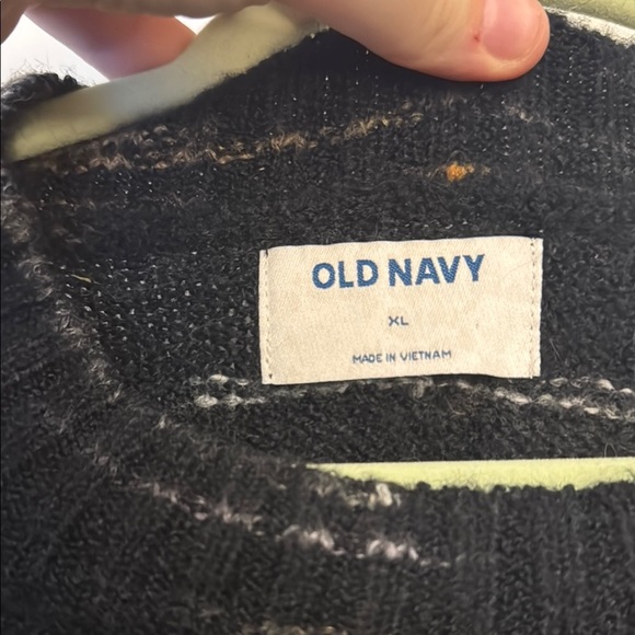 Colorful Black and Gray Sweater - Picture 2 of 3